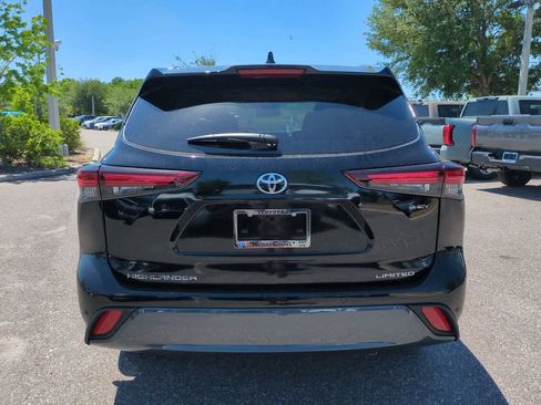 New 2026 Toyota Highlander Limited AWD/4WD image 5