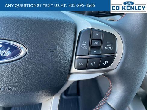 New 2026 Ford Explorer Active w/ Active Comfort Package image 17