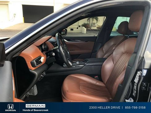 Used 2022 Maserati Levante Modena AWD/4WD image 6
