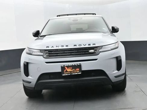 Used 2024 Land Rover Range Rover Evoque S AWD/4WD image 3