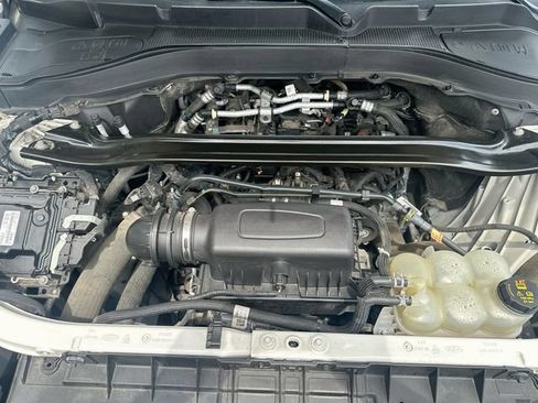 Used 2022 Ford Explorer ST-Line AWD/4WD image 35