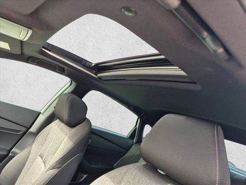 Used 2024 Honda Accord Sport image 14