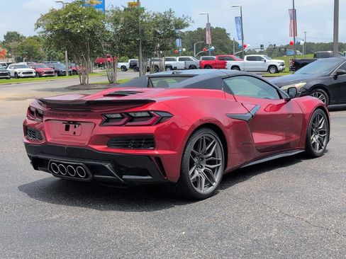Used 2026 Chevrolet Corvette Z06 RWD image 6