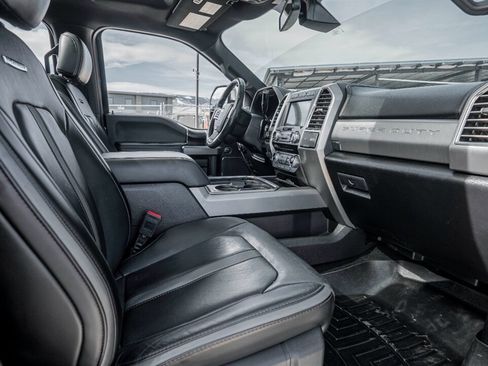 Used 2018 Ford F250 Platinum w/ Platinum Ultimate Package image 25