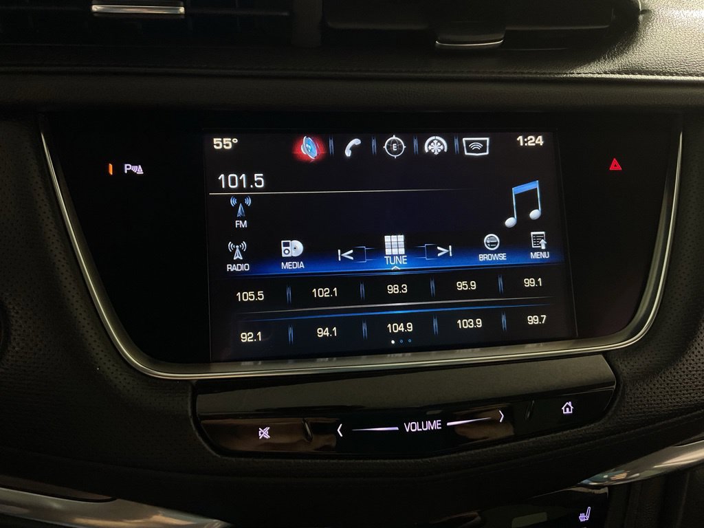 Used 2017 Cadillac XT5 Premium Luxury w/ LPO, Wheel Lock Package AWD/4WD image 25