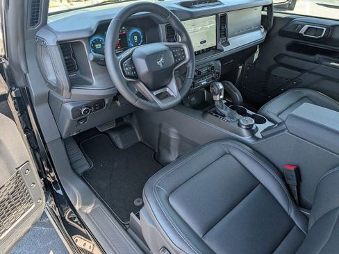 New 2026 Ford Bronco Badlands AWD/4WD image 8