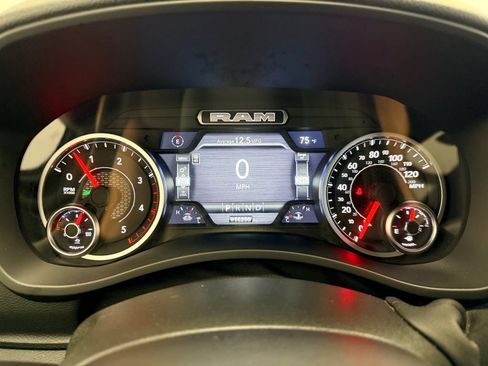 Used 2026 RAM 3500 Big Horn AWD/4WD image 16
