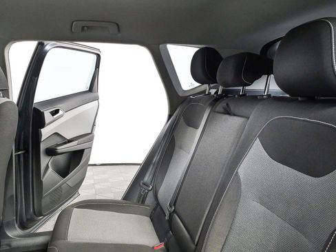 Used 2023 Volkswagen Taos S FWD image 19