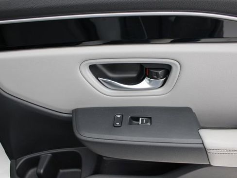 Used 2025 Honda Pilot Touring image 69