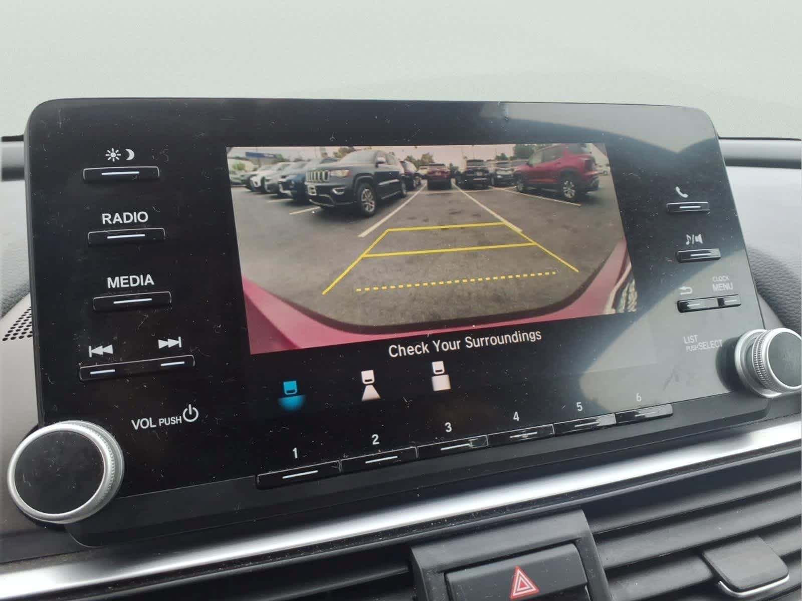 Used 2018 Honda Accord LX image 24