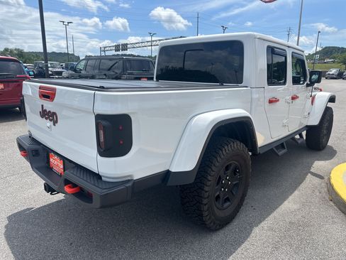 Used 2022 Jeep Gladiator Mojave w/ Cold Weather Group AWD/4WD image 8