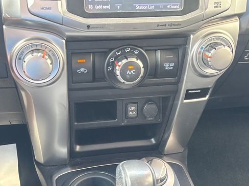 Used 2019 Toyota 4Runner SR5 Premium AWD/4WD image 14