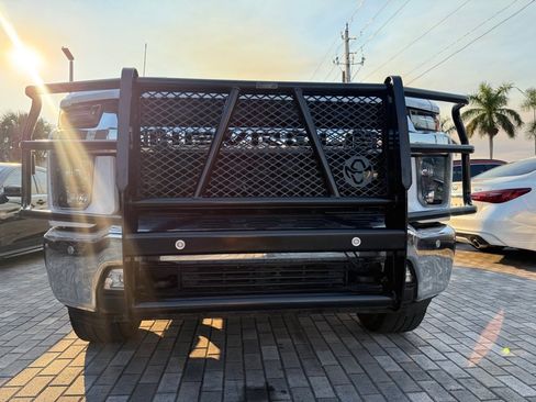 Used 2020 Chevrolet Silverado 3500 LT w/ All Star Edition image 2