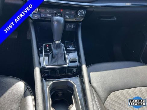Certified 2022 Jeep Compass Latitude w/ Convenience Group AWD/4WD image 35