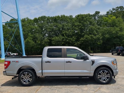 Certified 2021 Ford F150 XL w/ STX Appearance Package RWD image 2