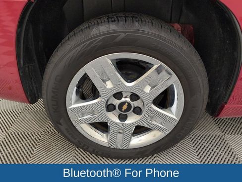Used 2010 Chevrolet HHR LT w/ My Link Package FWD image 17