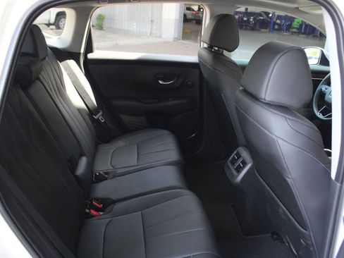 Used 2025 Acura ADX FWD image 11