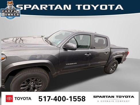 Used 2023 Toyota Tacoma SR5 image 3