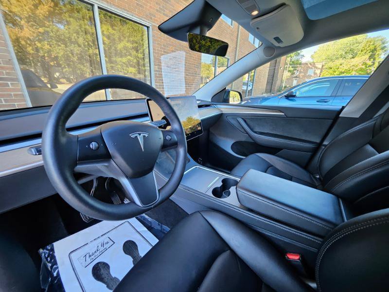 Used 2023 Tesla Model Y Long Range AWD/4WD image 38