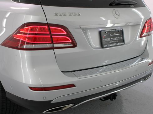 Used 2016 Mercedes-Benz GLE 350 w/ Premium Package image 24