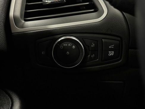 Used 2022 Ford Edge SEL w/ Convenience Package image 30