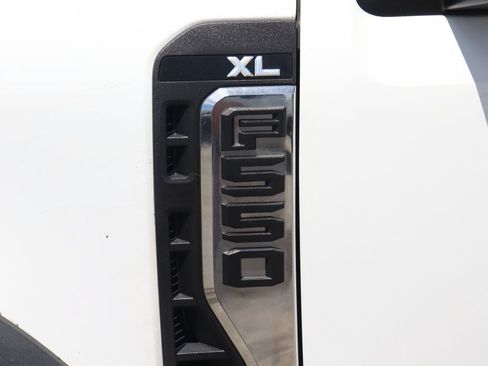 Used 2023 Ford F550 2WD Regular Cab Super Duty image 56