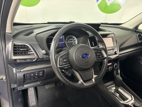 Used 2023 Subaru Forester Premium image 27