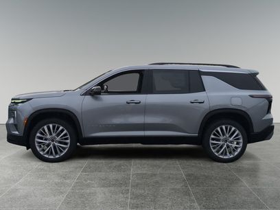 New 2027 Chevrolet Traverse LT w/ Driver Confidence Package