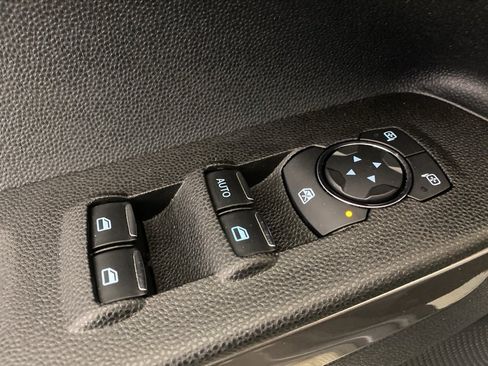 Used 2022 Ford EcoSport SE image 17