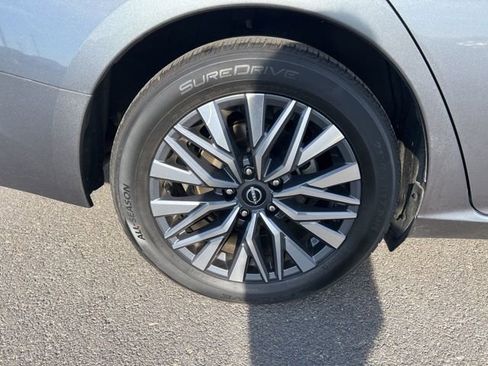 Used 2023 Nissan Altima 2.5 SV image 27