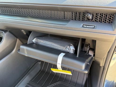 Certified 2025 Honda CR-V EX image 24