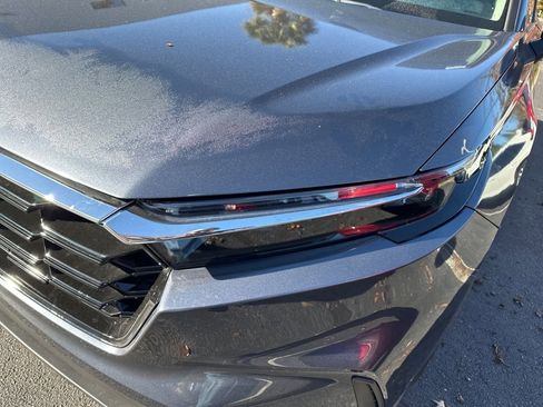 Certified 2023 Honda CR-V EX-L image 9