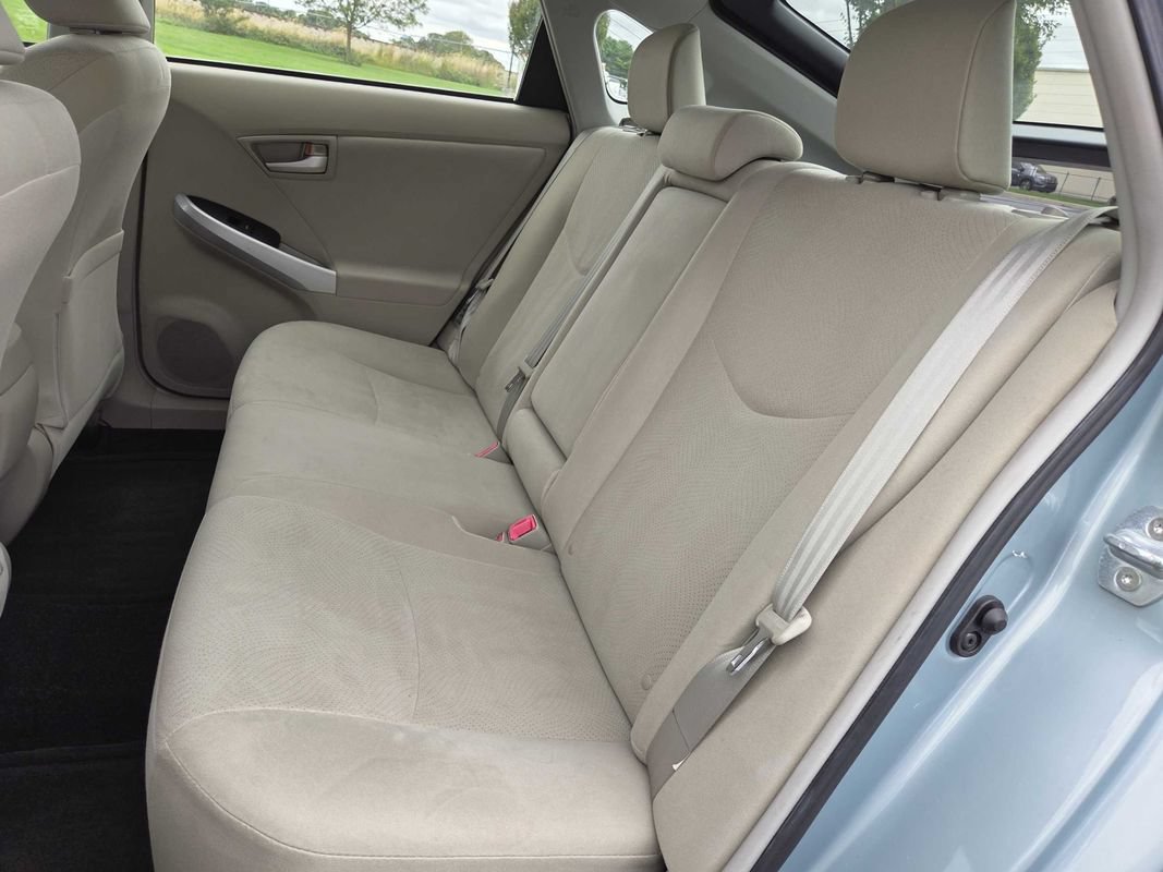 Used 2013 Toyota Prius Two FWD image 11