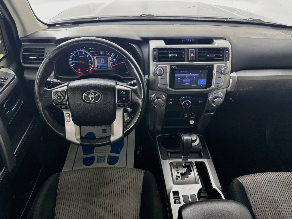 Used 2018 Toyota 4Runner SR5 AWD/4WD image 24