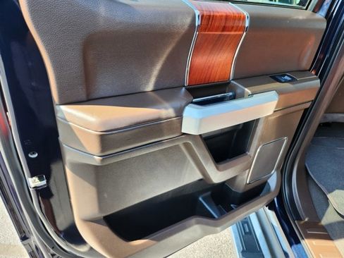 Used 2022 Ford F250 King Ranch w/ Chrome Package image 39