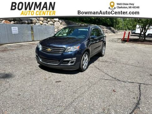 Used 2017 Chevrolet Traverse LT w/ Style and Technology Package AWD/4WD image 1