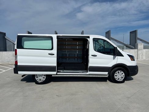 Used 2025 Ford Transit 250 Low Roof w/ Exterior Upgrade Package RWD image 2