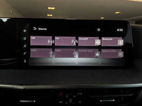 Used 2025 Nissan Kicks SV FWD image 26
