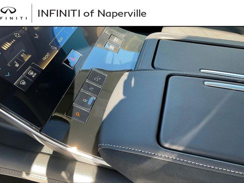 New 2026 INFINITI QX80 Luxe w/ Cargo Package AWD/4WD image 8