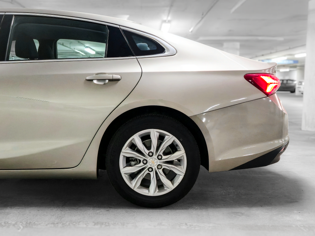 Used 2022 Chevrolet Malibu LT FWD image 16