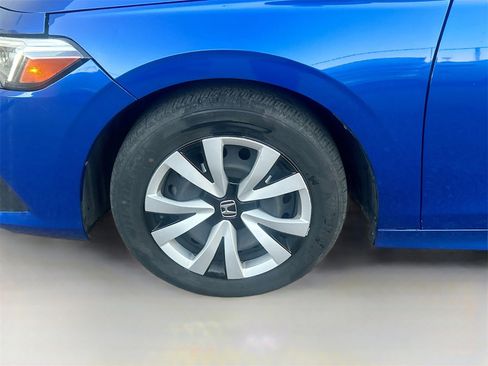 Used 2023 Honda Civic LX image 29
