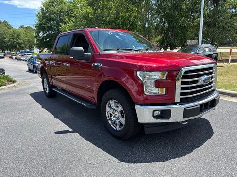 Used 2017 Ford F150 XLT w/ Equipment Group 302A Luxury AWD/4WD image 7