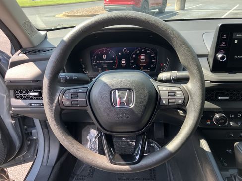 Used 2026 Honda Accord SE image 20