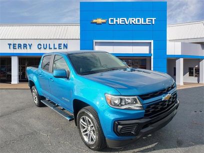 Used 2022 Chevrolet Colorado W/T w/ Custom Special Edition