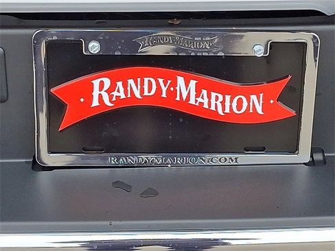 Used 2024 RAM 2500 Tradesman w/ Chrome Appearance Group image 25