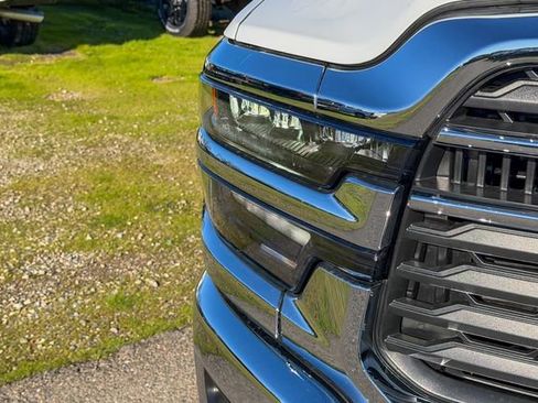 New 2026 RAM 3500 Big Horn image 6