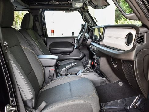 New 2025 Jeep Wrangler Willys image 15