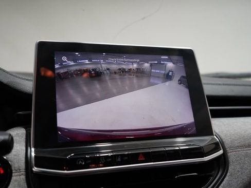 Used 2022 Jeep Compass Latitude image 28