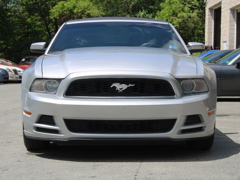 Used 2014 Ford Mustang Premium RWD image 3