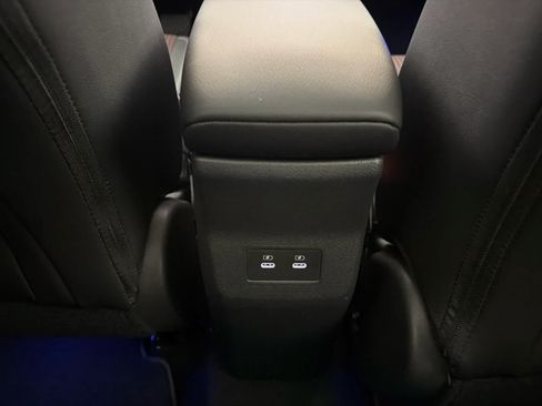 New 2026 Nissan Kicks SR w/ SR Premium Package FWD image 21